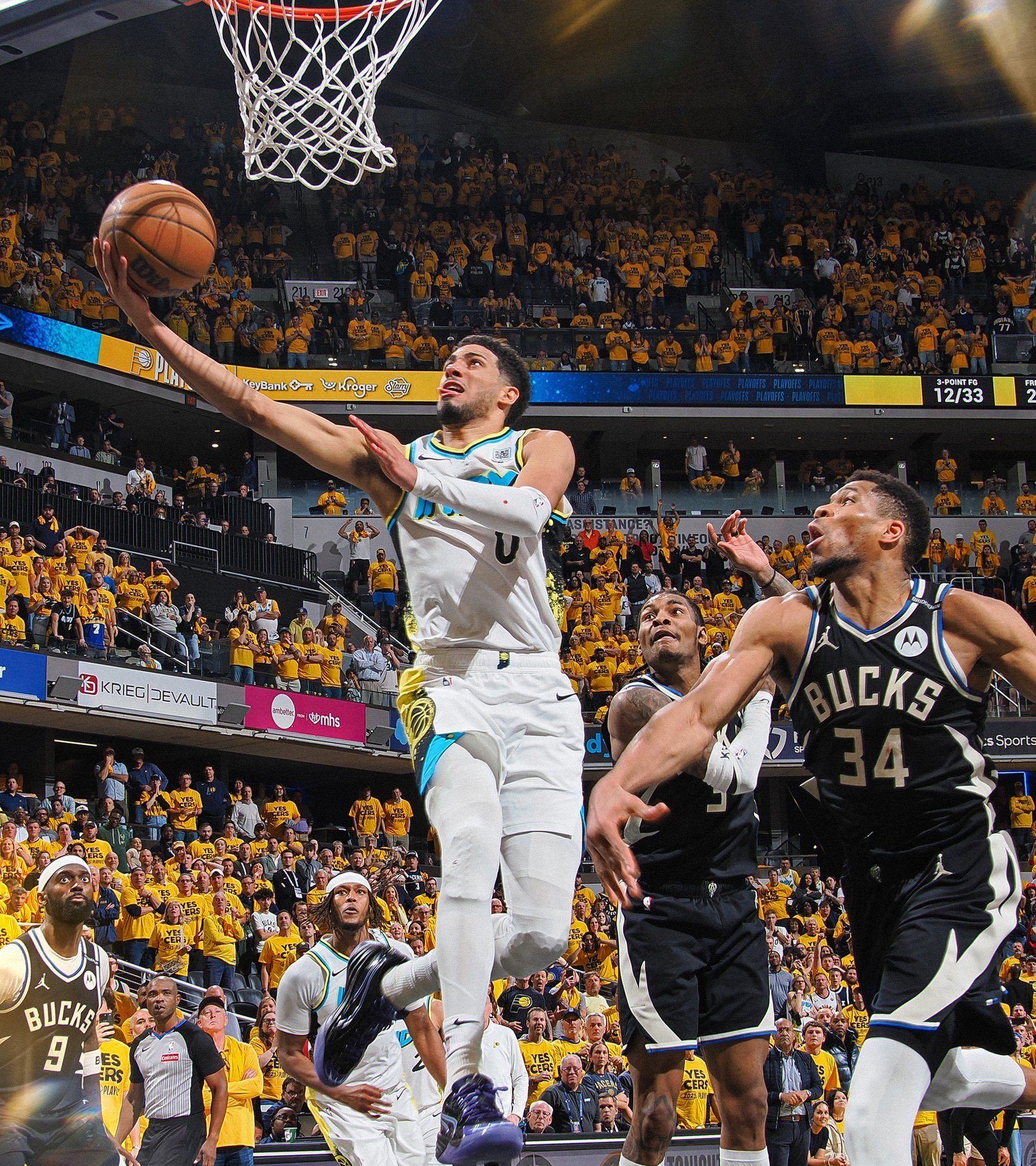 字母哥重返赛场，败北首场状态出色，美国队观众沸腾！